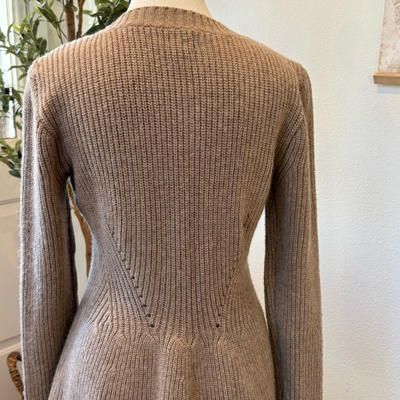 POL Tailored Elegant Sweater NWOT - Picture 7 of 10